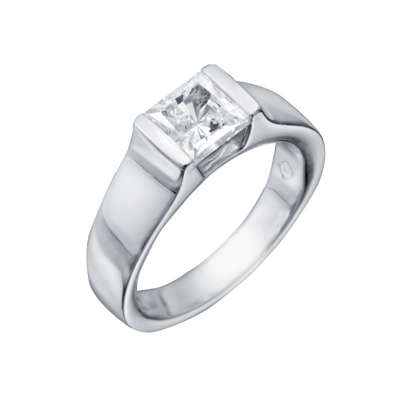 Princess Cut Diamond Solitaire Engagement Ring in Wide Tapered Setting