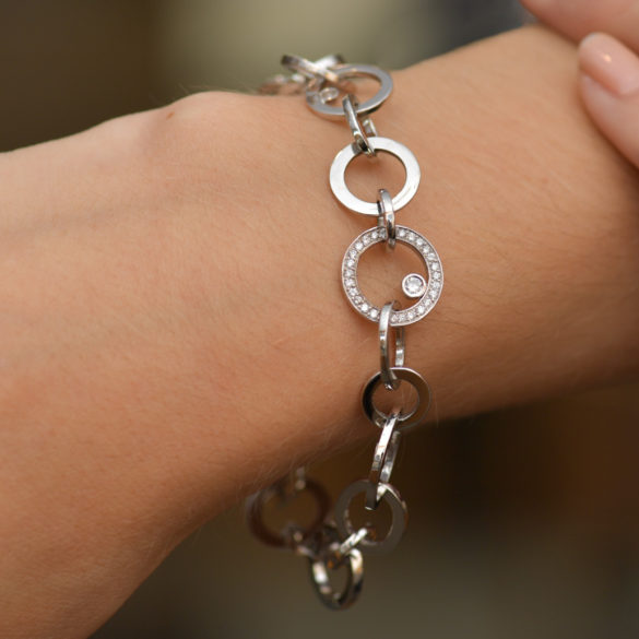 Chain Bracelet with Diamond Links