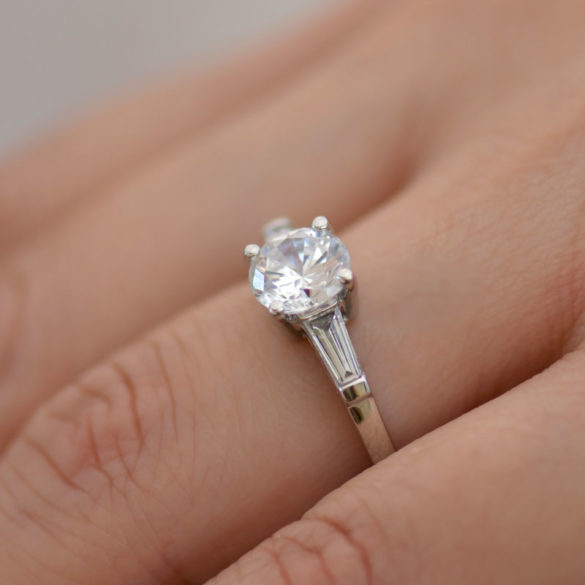 Round Cut Diamond Engagement Ring with Tapered Baguettes