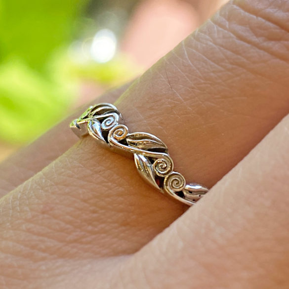 Carved White Gold Band