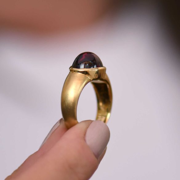 Rhodolite Garnet Cabochon Ring