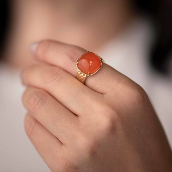 Orange Chalcedony Gold Ring with Vintage Tuck and Roll Design on hand alternate view