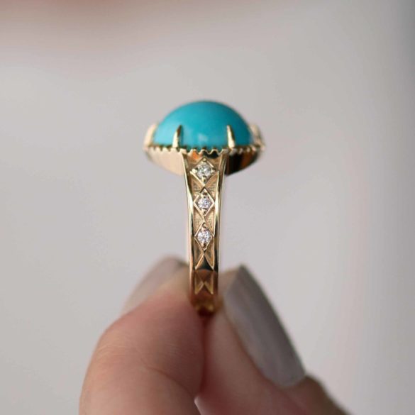 Persian Turquoise Diamond Gold Ring band and setting detail
