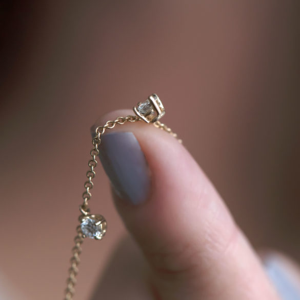 Fairy Lights Diamond Necklace setting details
