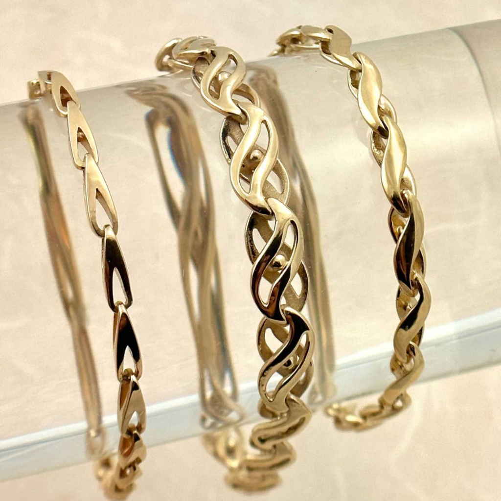 Yellow Gold Link Bracelets