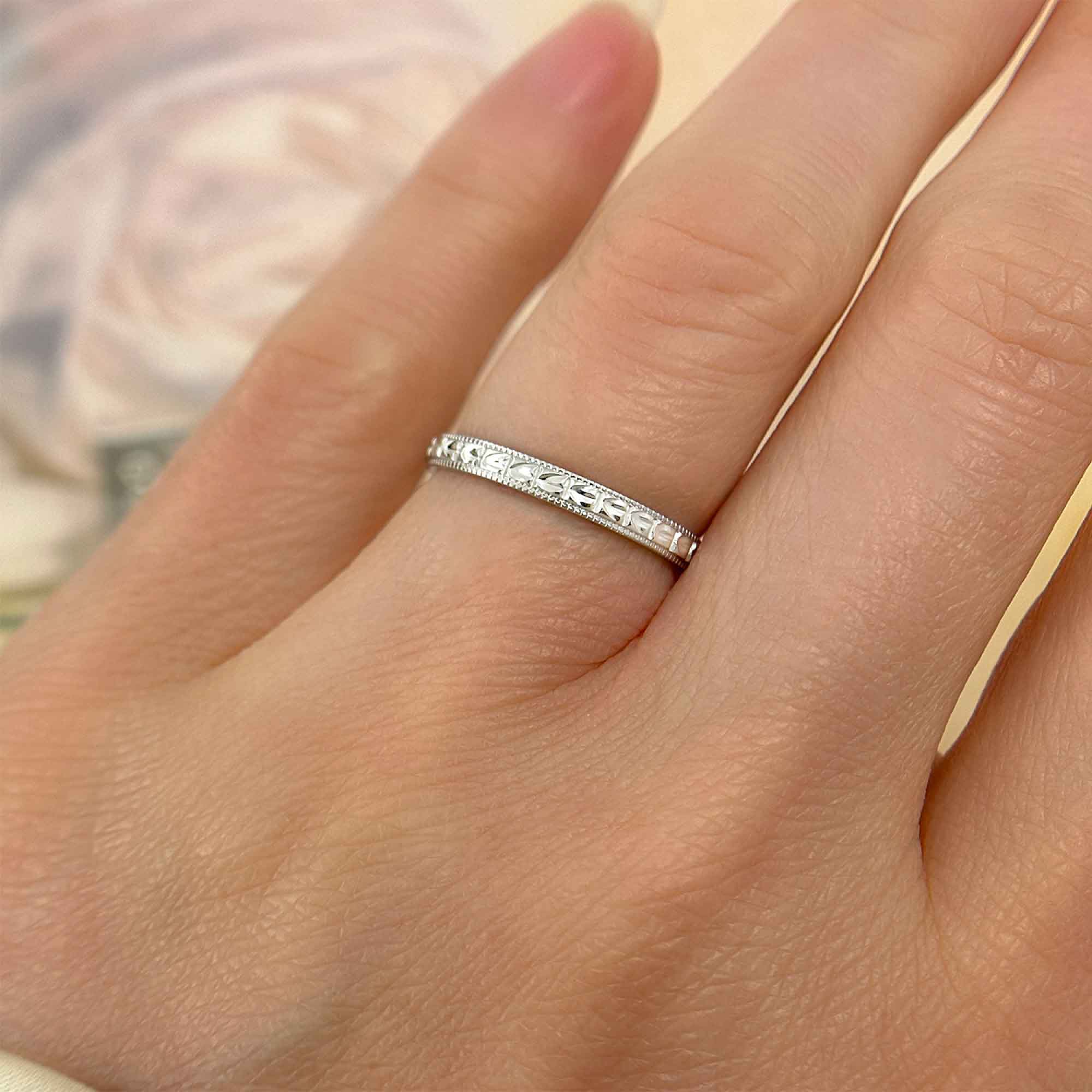 Geometric Hand-engraved Vintage-style Band White Gold, On Ring Finger