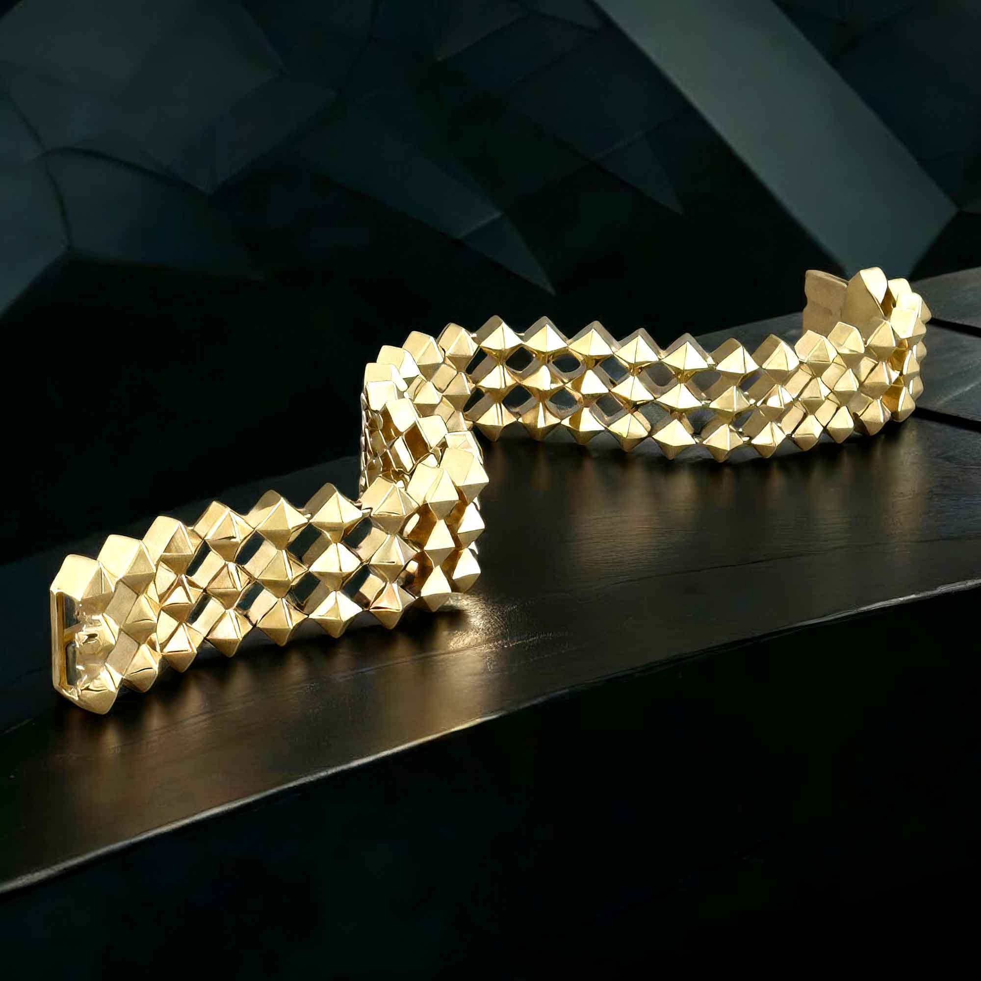 Triple pyramid bracelet